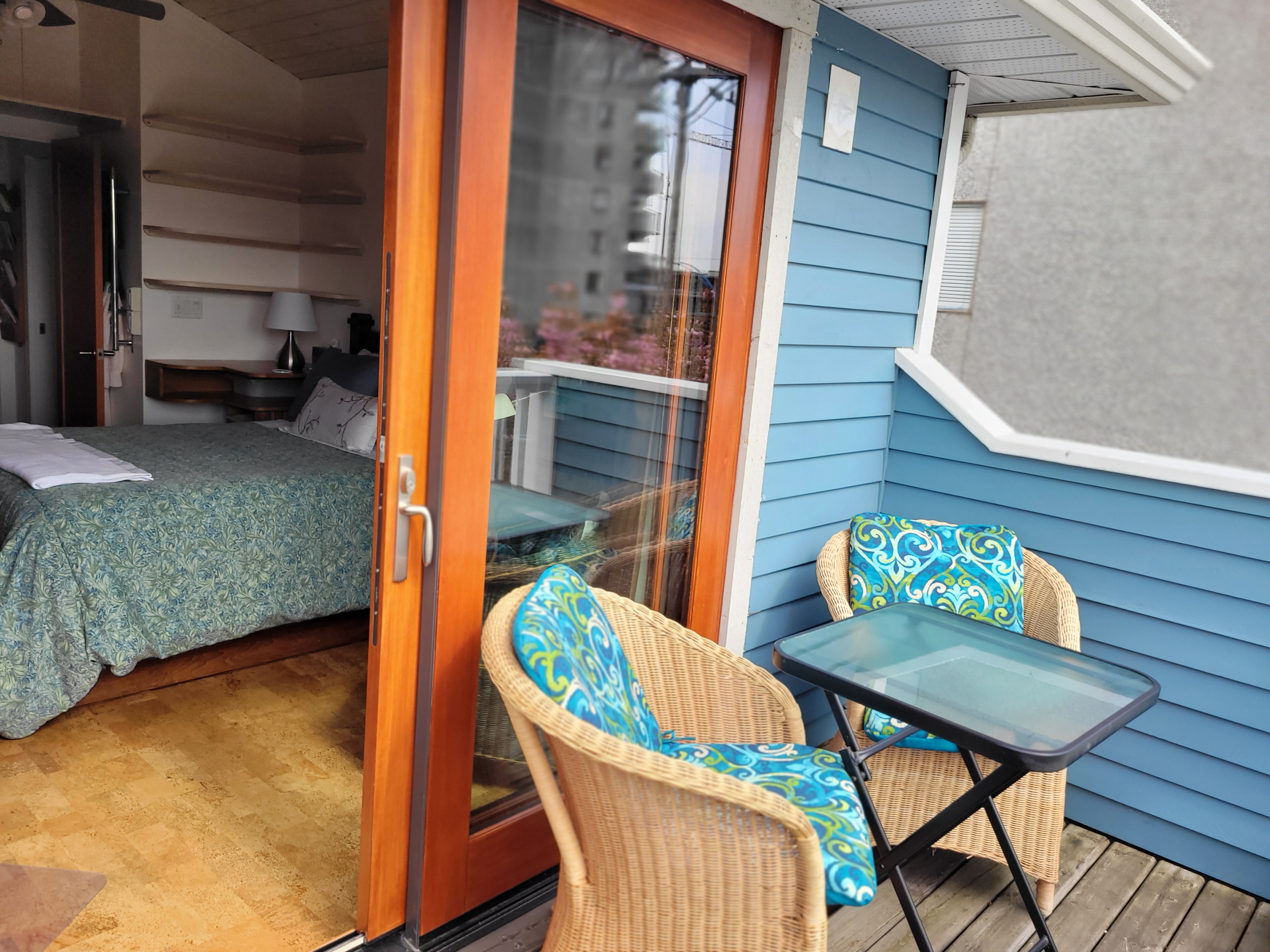 BR1 Balcony1.1 BR1 Balcony1.1